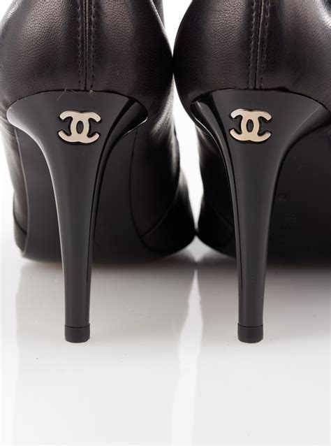 chanel shoes high heels black dubai|Chanel Shoes .